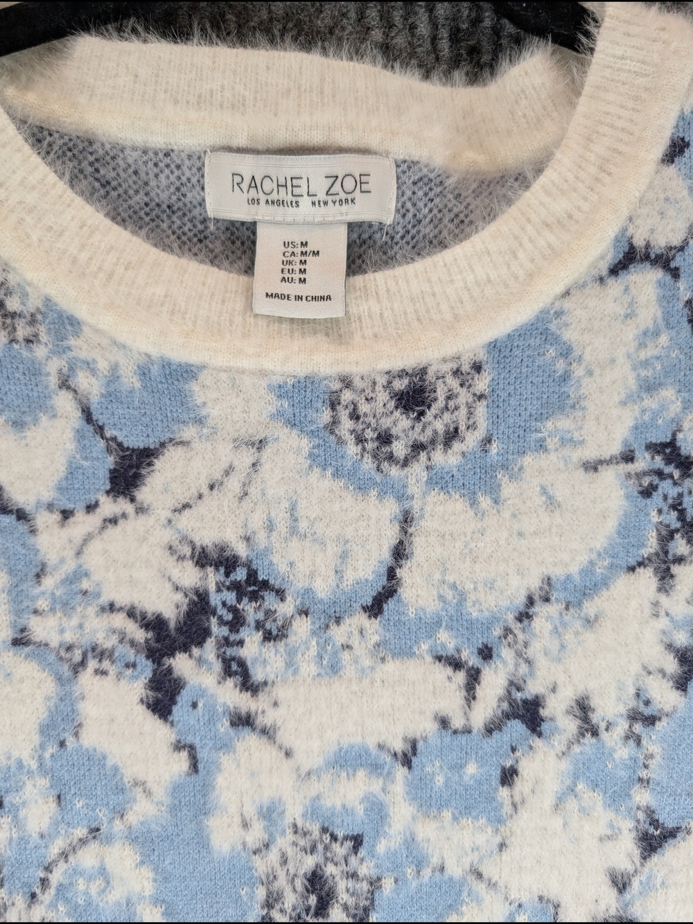 NWT Rachel Zoe Blue White Floral Eyelash Knit Short Sleeve Sweater Size M - Picture 2 of 7